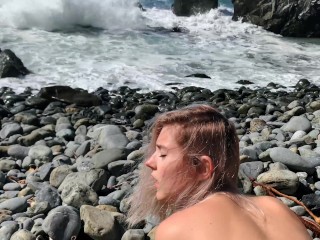 Russian teenie woman swallows hot sperm on Californian public beach - Eva Elfie